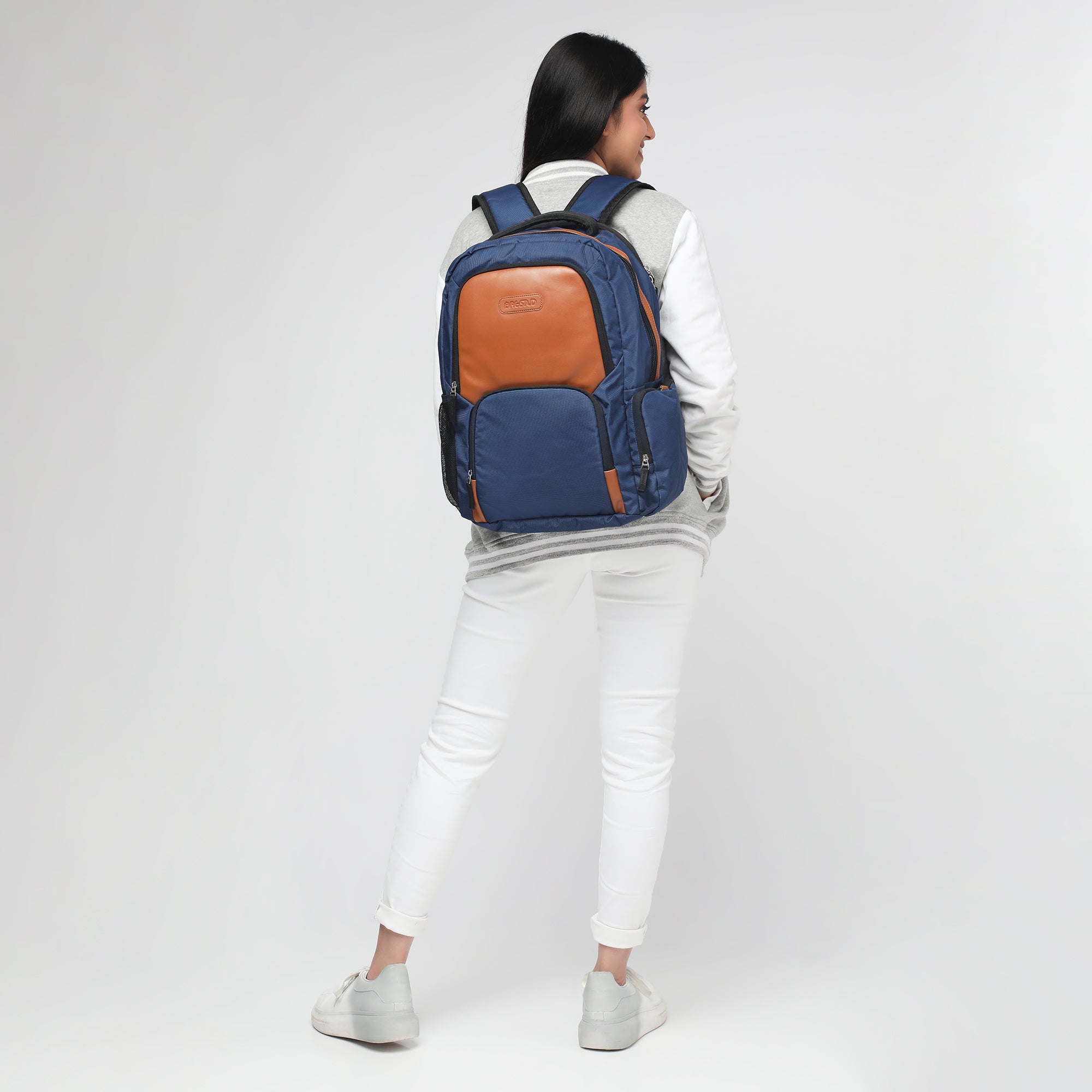 Essential Carry-All’s: 5 Everyday Backpacks You Will Love